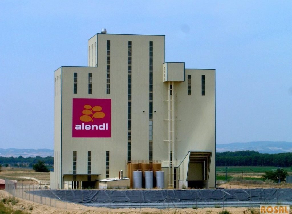 Ars-Alendi, feed mill in Spain, bird's eye view, built by Rosal Instalaciones Agroindustriales.